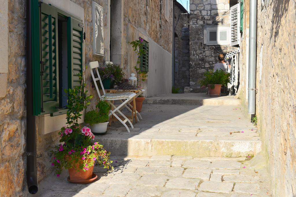 Apartments And Rooms Kampanel Hvar Town Cameră foto