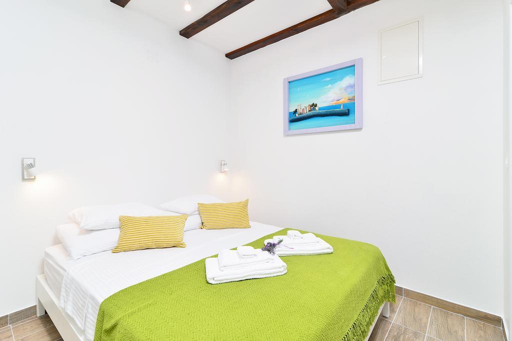 Apartments And Rooms Kampanel Hvar Town Cameră foto