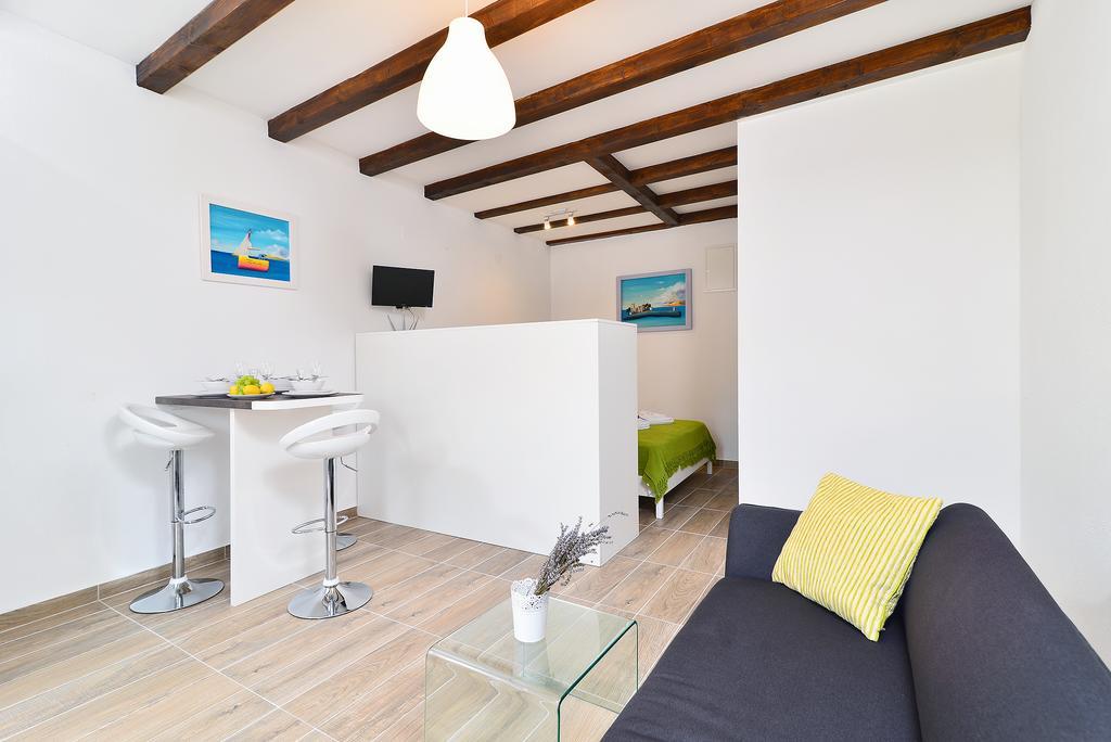 Apartments And Rooms Kampanel Hvar Town Exterior foto